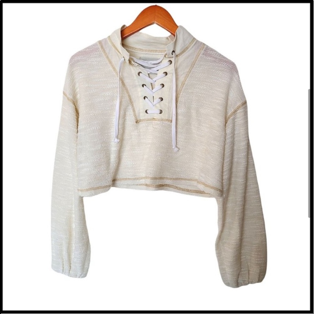 BNWoT Urban Outfitters | Lace-Up Funnel Neck Cropped Sweater S Small - Picture 4 of 10